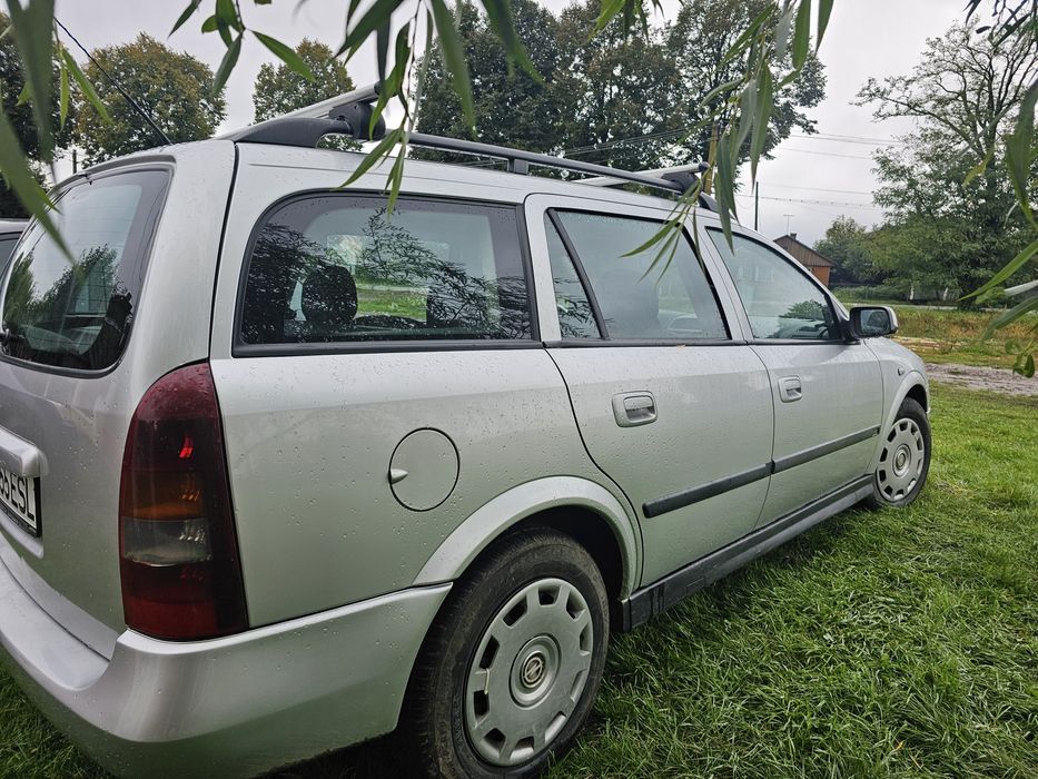 Autoturism Opel Astra