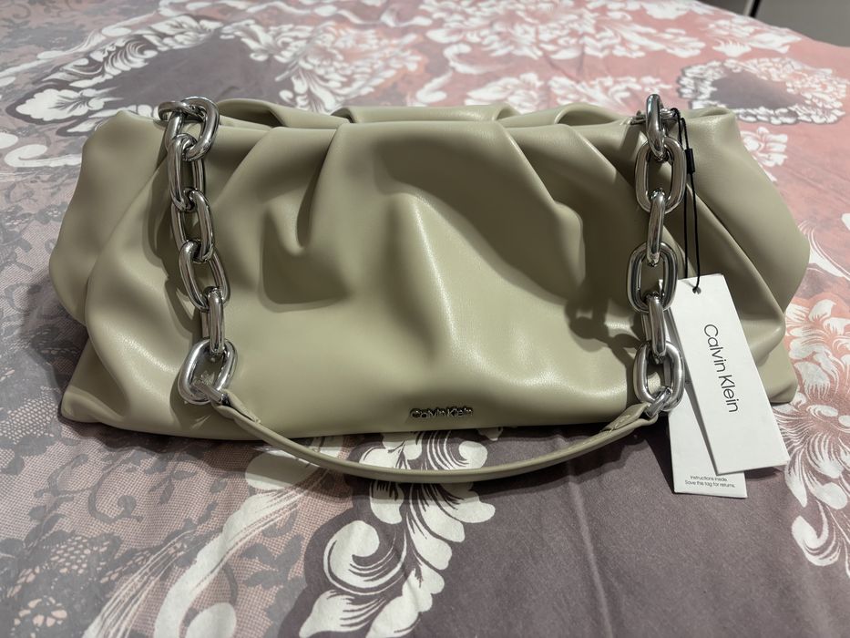 Дамска чанта Calvin Klein
