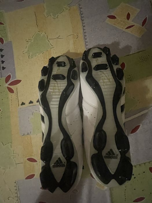 Ghete de colectie adidas ,,AdiPure”