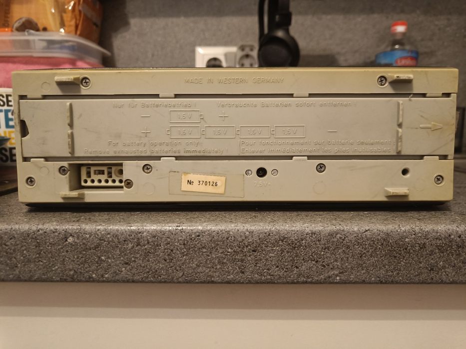 Aparat radio Schaub Lorenz Touring80