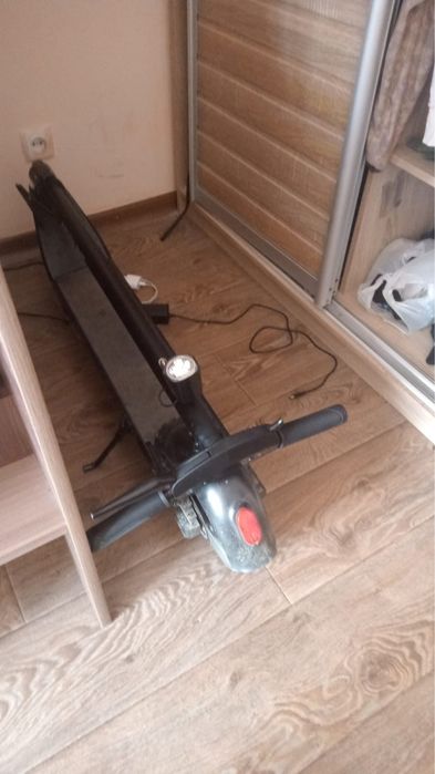 Электросамокат Neoline t24