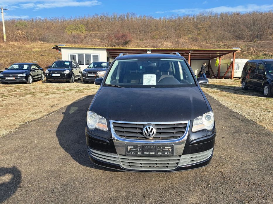 Volkswagen Touran Volkswagen Touran – 2008