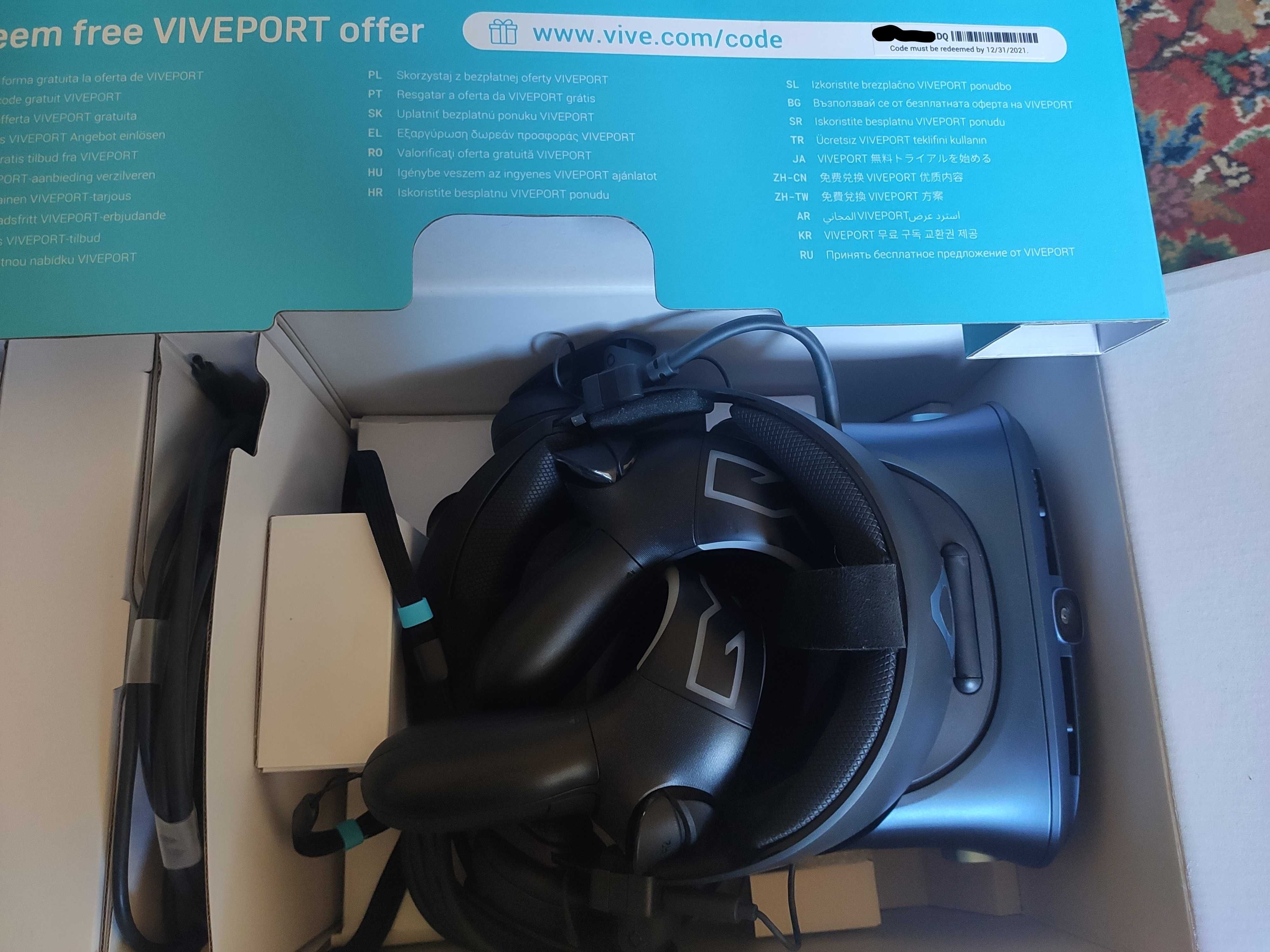 Casca VR HTC Vive Cosmos