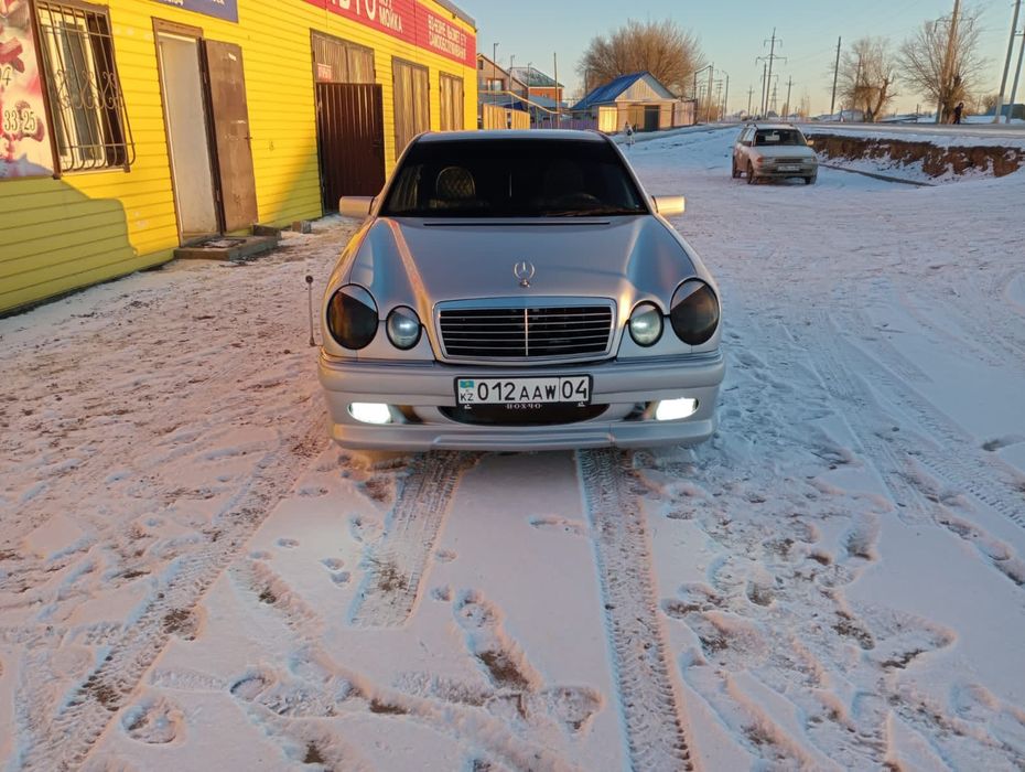 Мерседес 210 бампер передни и задний бампер комплект