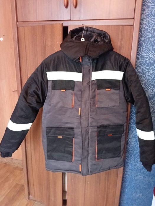 Продам зимний новый бушлат с ватникам