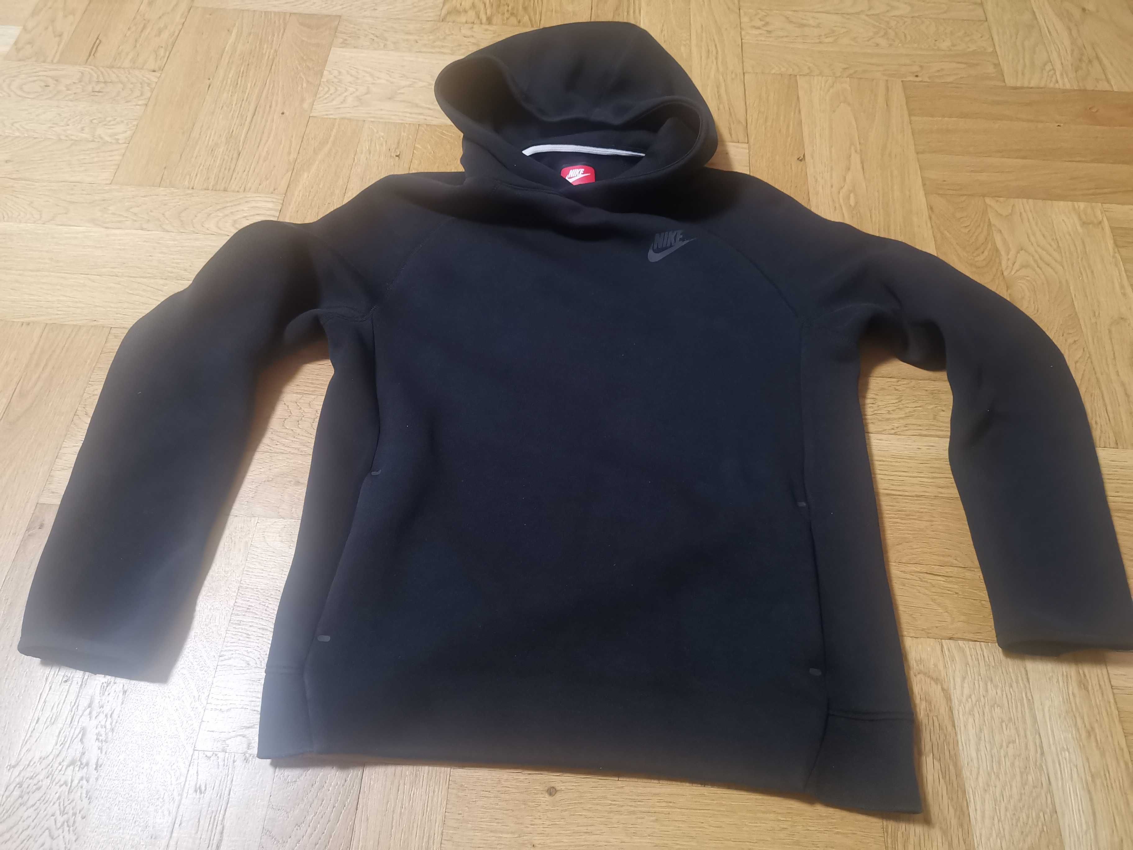 Nike Sportswear Tech Fleece суичър, горница