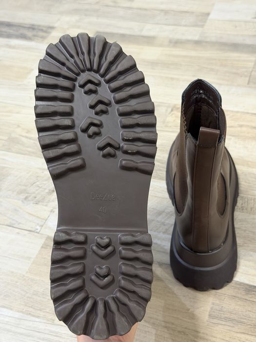 Боти тип челси DeeZee