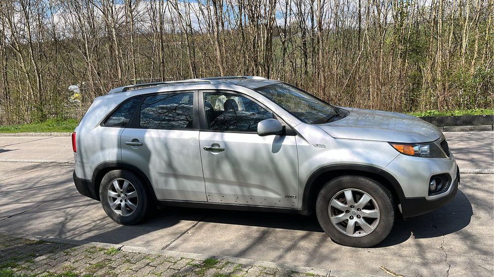 Dezmembrez Kia Sorento 2.2 CRDI
