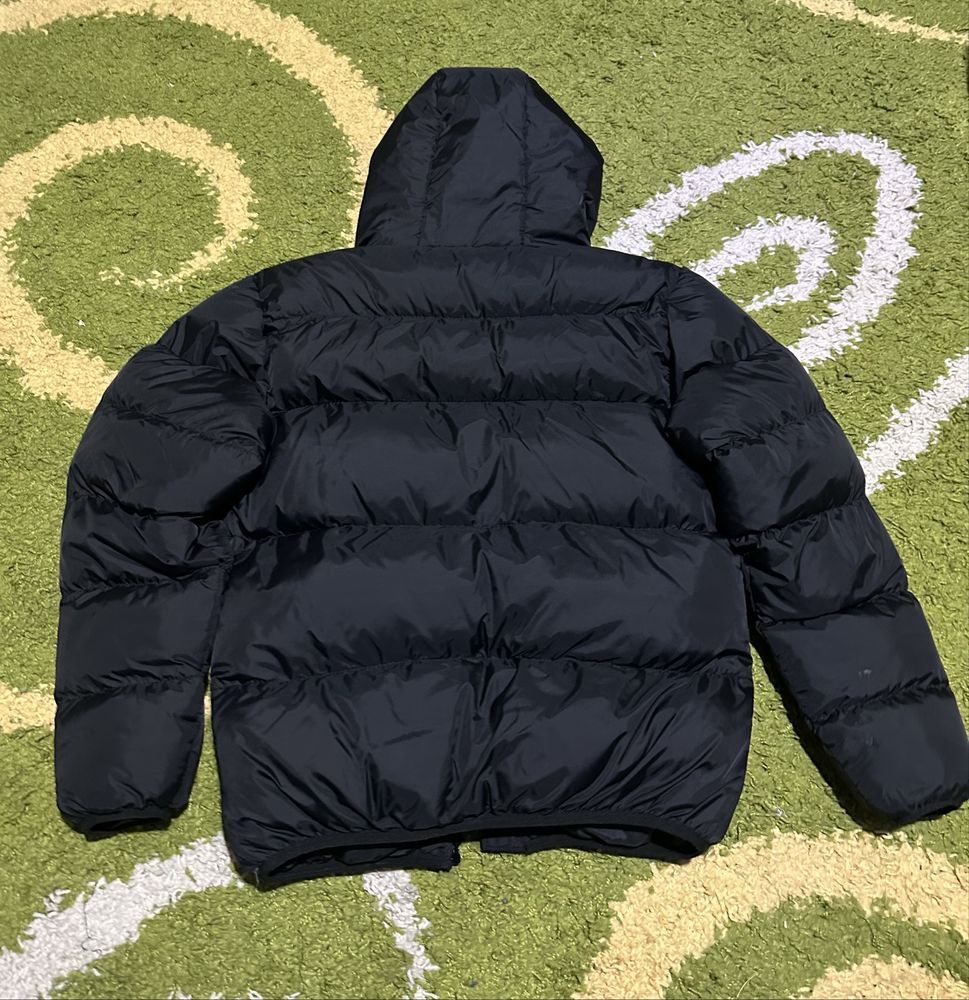 Geaca nike tee M noua nepurtata nu adidas the north face
