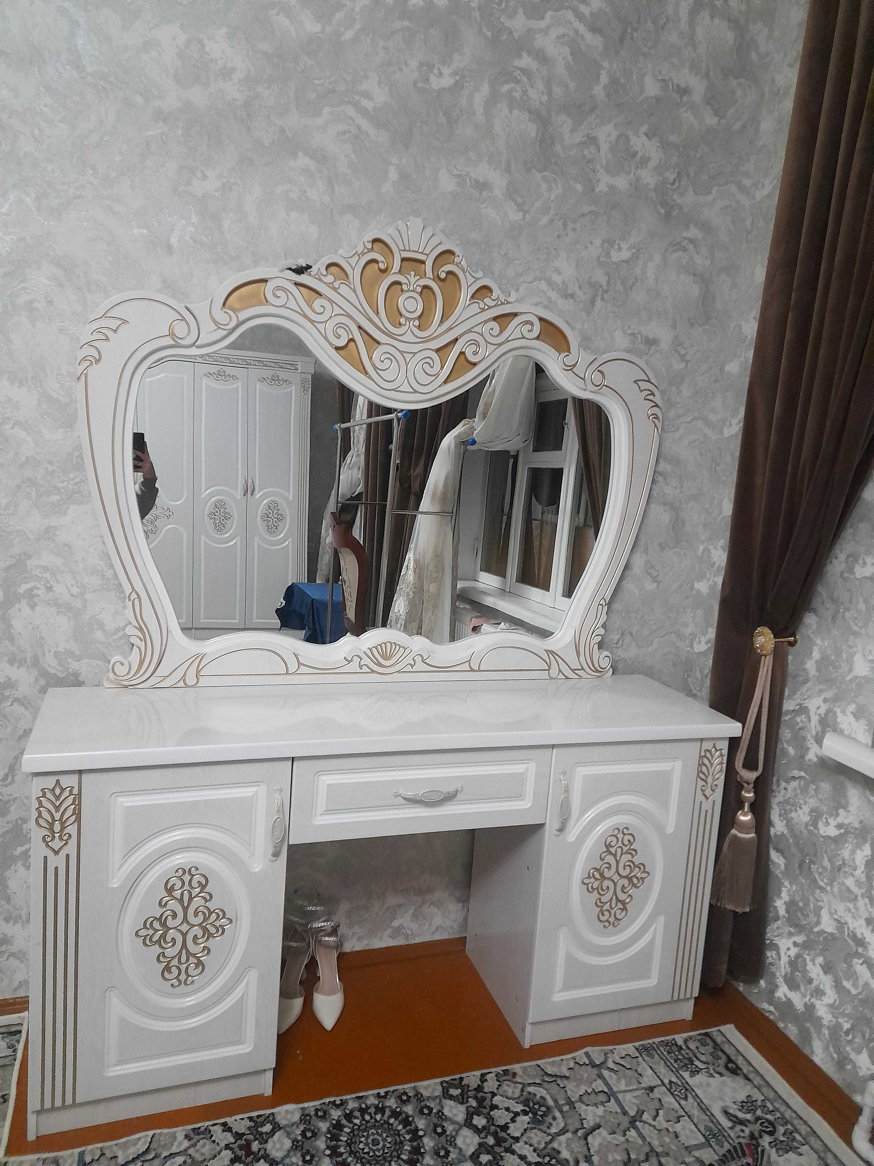 Спальни гарнитур