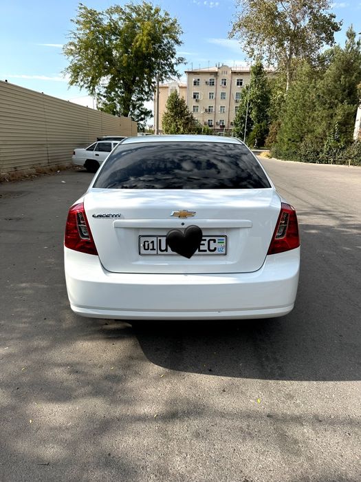 Gentra 2023 luki yoq