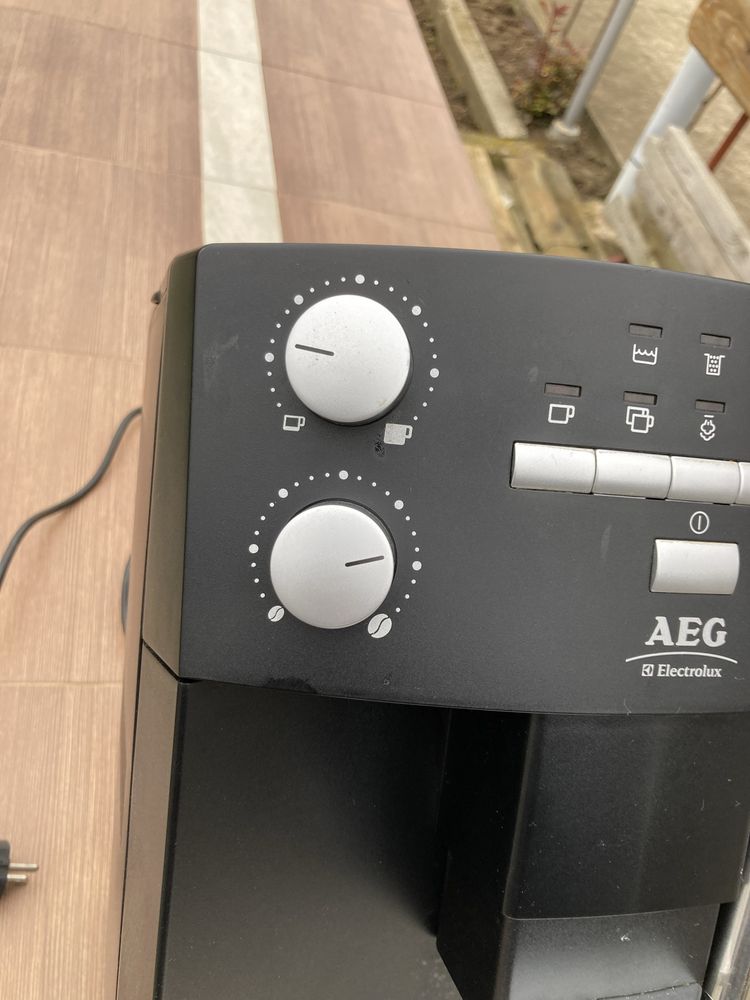 Автоматична кафемашина AЕG Electrolux