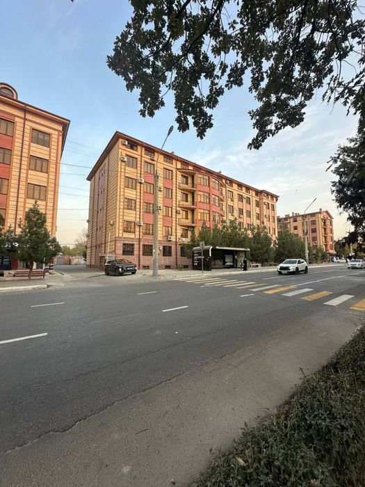 Продается 2 ком. Квартира на 0.5 этаже полуподвал площадью 45 кв.м.