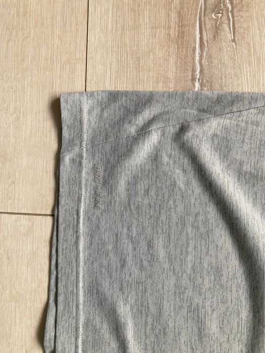 Найк Nike Dri Fit Breathe мъжка сива тениска размер М