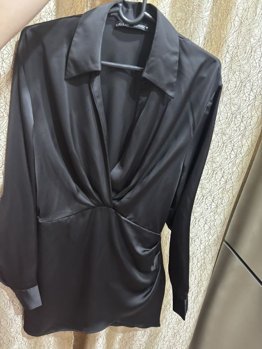 Продам атласное платье