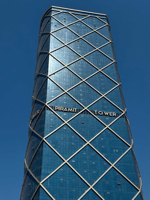 СРОЧНО Piramit Tower 2/31/47 Новостройка 65м2 КОРБКА