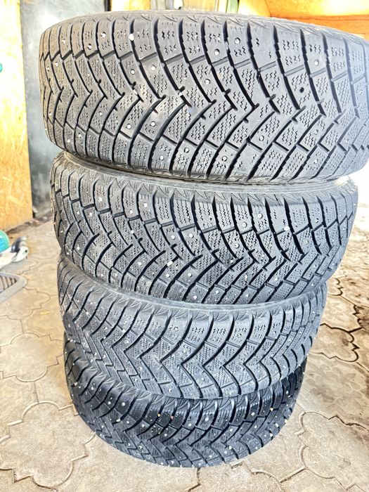 Продам резина с дисками 185/65 R15 2024 года выпуска