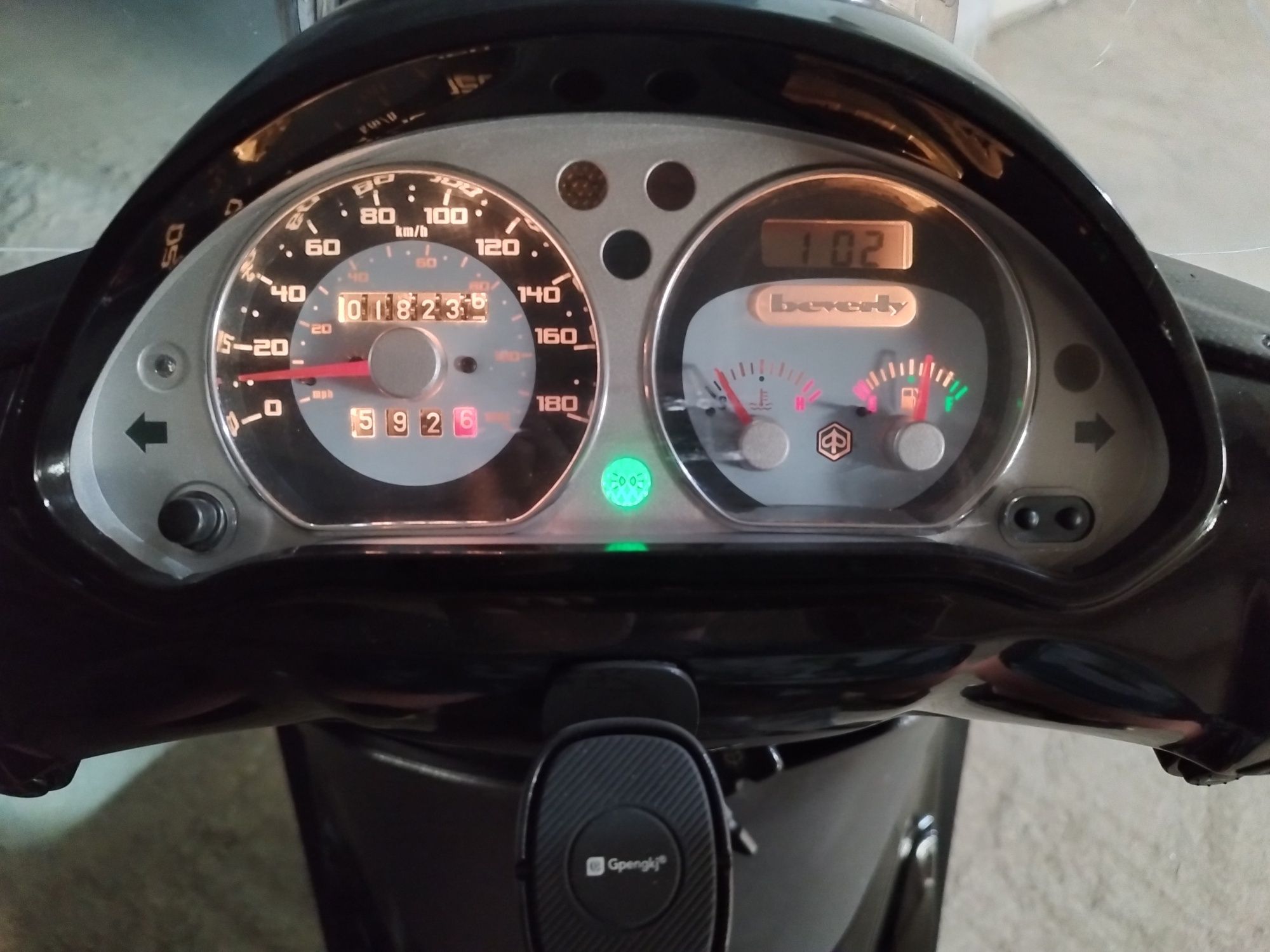 Piaggio Beverly 500 i