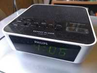 Радио часовник Philips