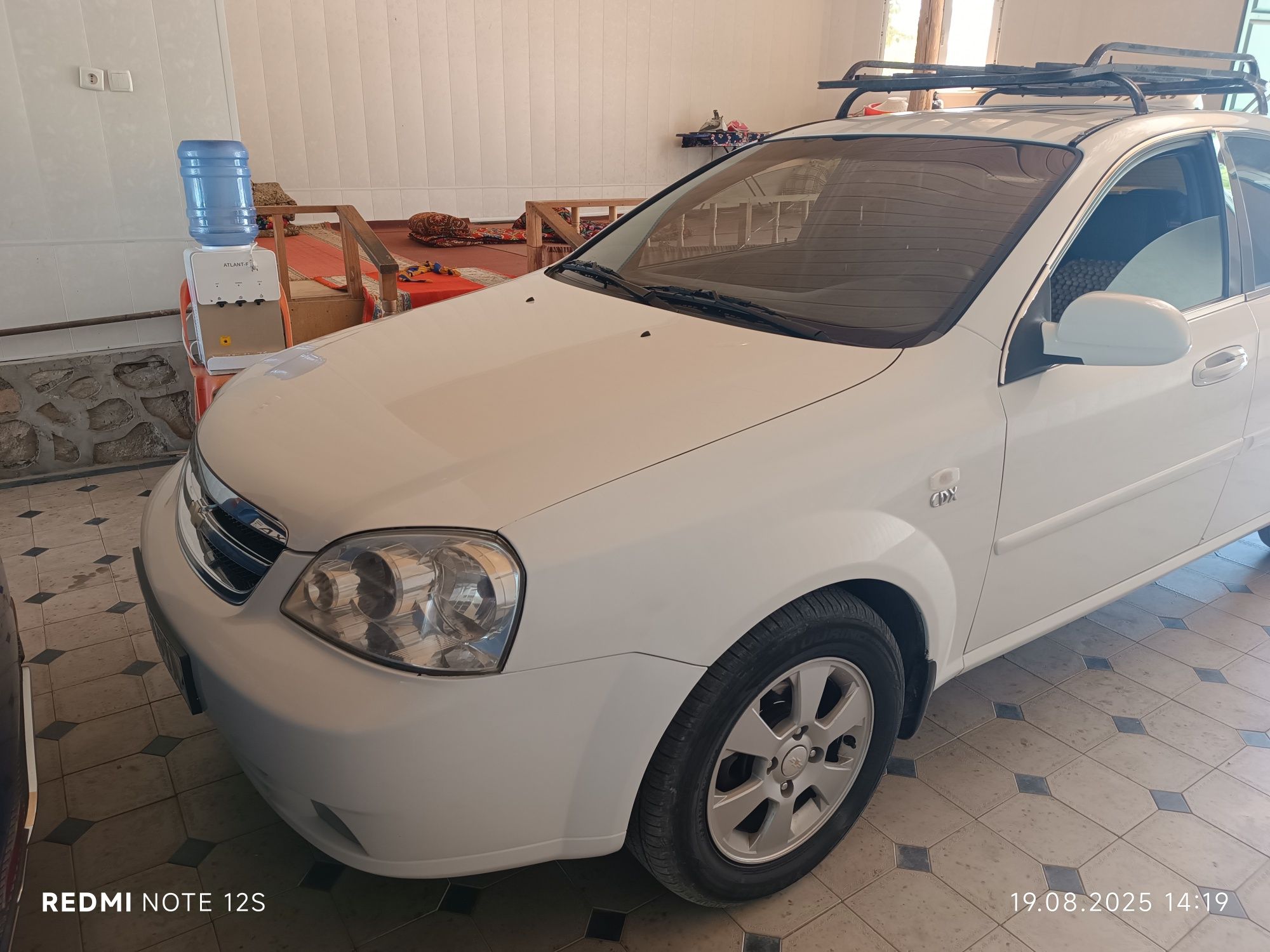 Lasetti sotiladi 1.6 aftamat
