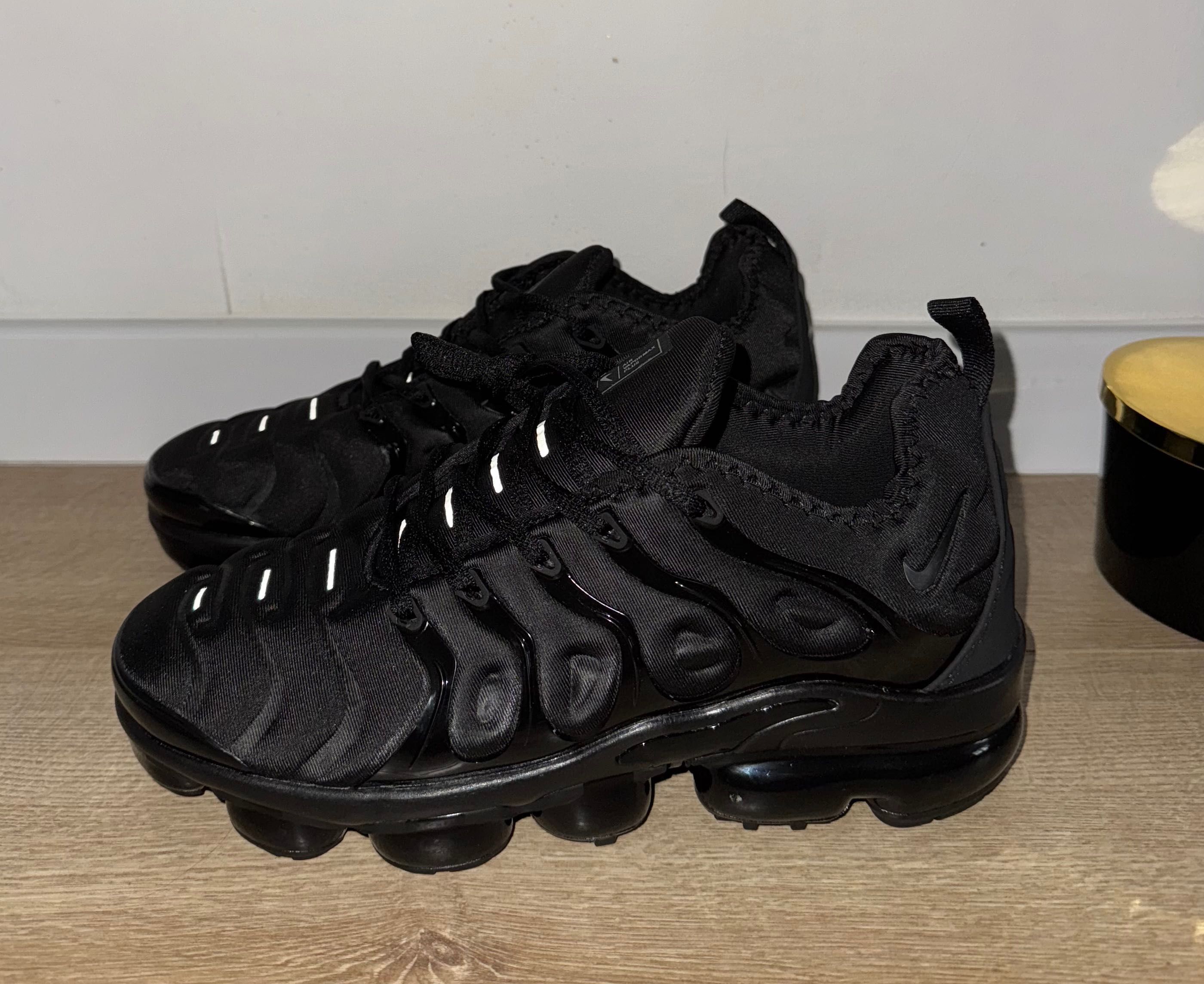 Чисто Нови Nike Air Vapormax Plus