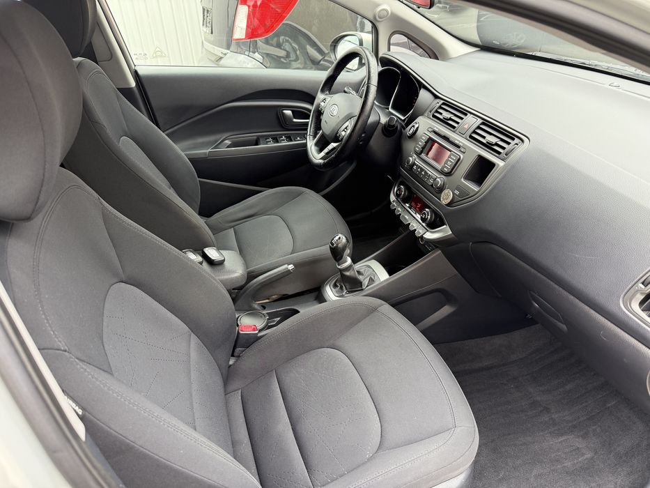 Kia Rio fab.2013 *** EURO 5 *** FULL EXTRASE *** ADUS AZI