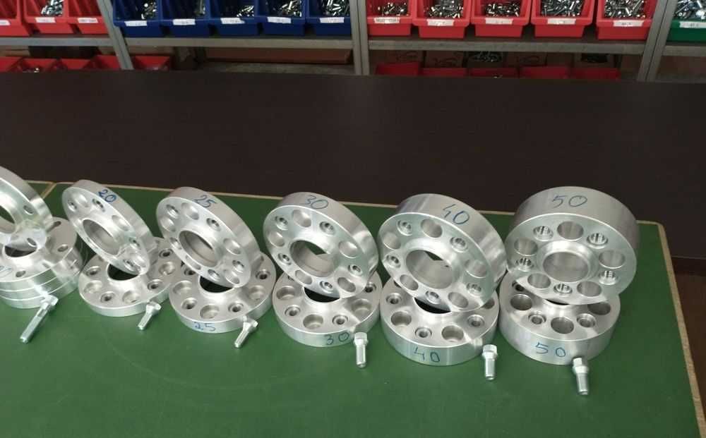 Distantiere 13 mm BMW SERIA 5 CB 74.1 cu prezoane lungi M12X1.5