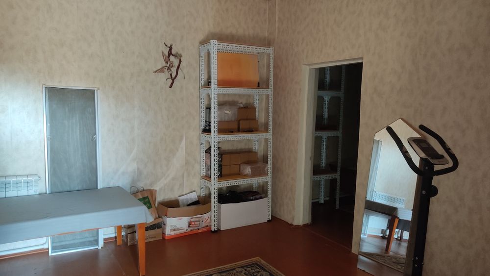 Продается дача в п.Навбахор, Паркентский район