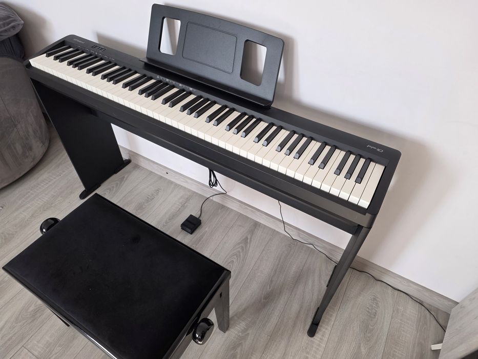 SET Pian Digital ROLAND FP-10 + Stand + Pedala + Scaun