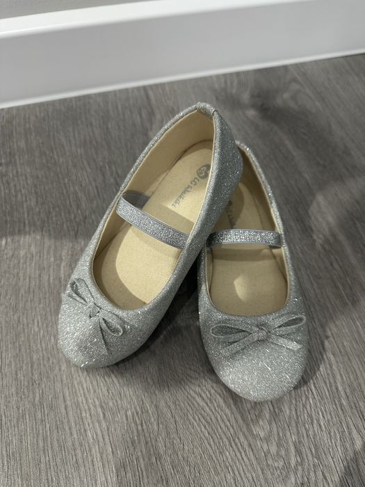 Обувь для девочки