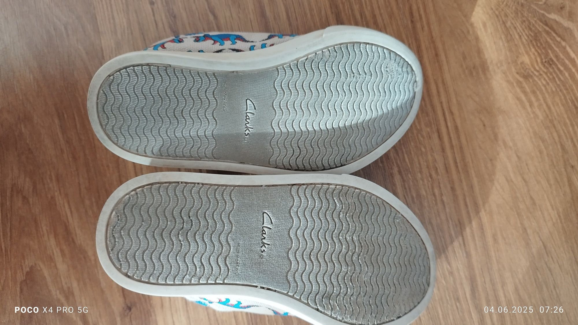 Платненки на Clarks