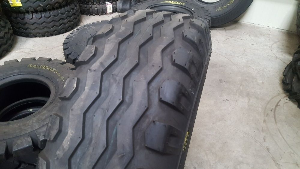 Cauciucuri noi remorca 10.0/75-15.3 cu 12 pliuri anvelope presa