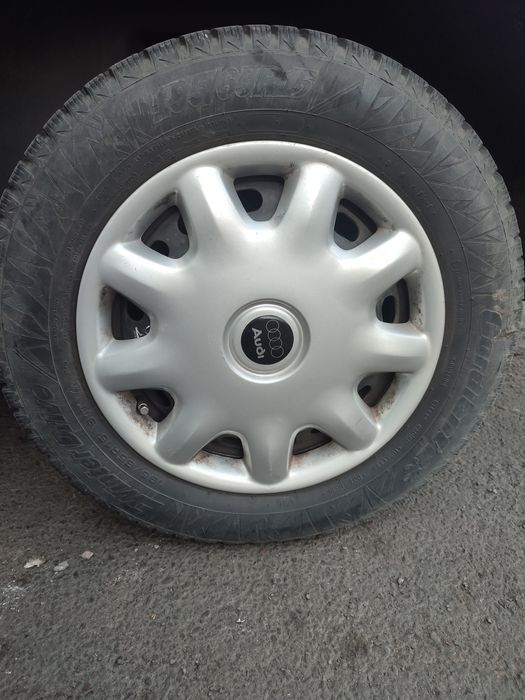 Оригинал колпак AUDI