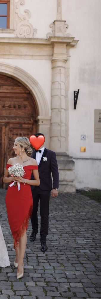 Rochie roșie, ca nouă