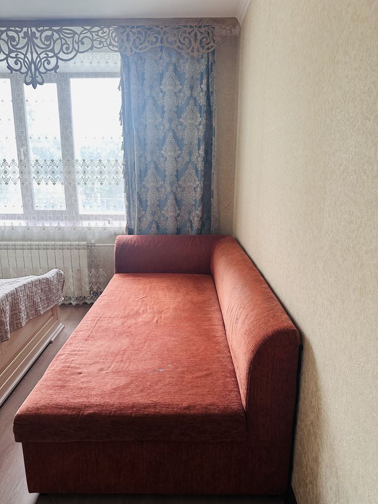 Продам диван хорошего качества