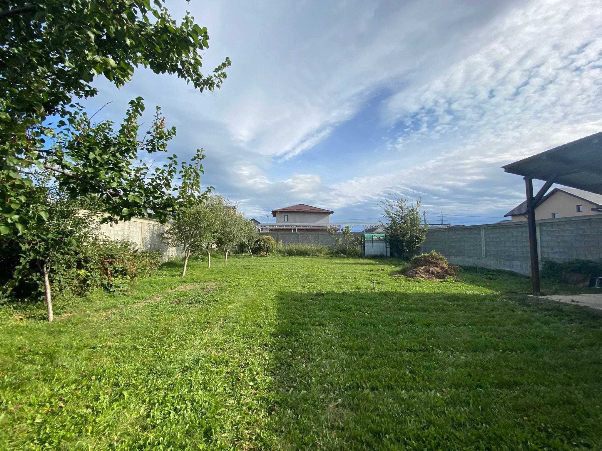 Casă la preț de apartament!1000 mp teren