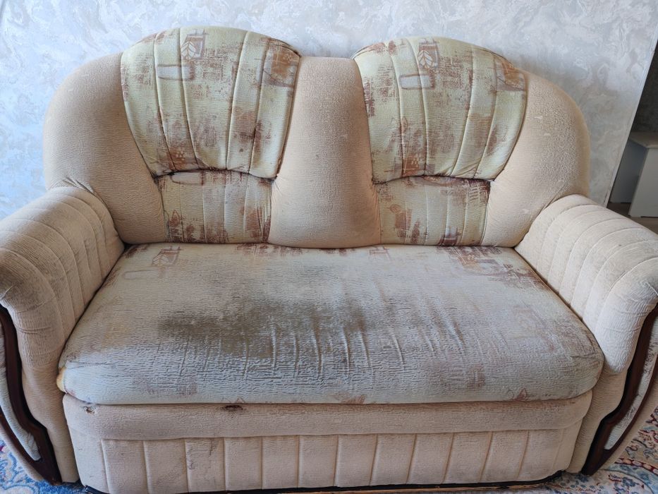 Диван кровать и кресло отличном состояний
