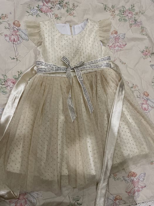 Продам детские платья