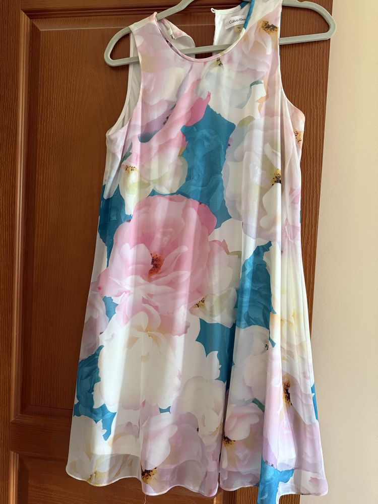 Лятна рокля Calvin Klein