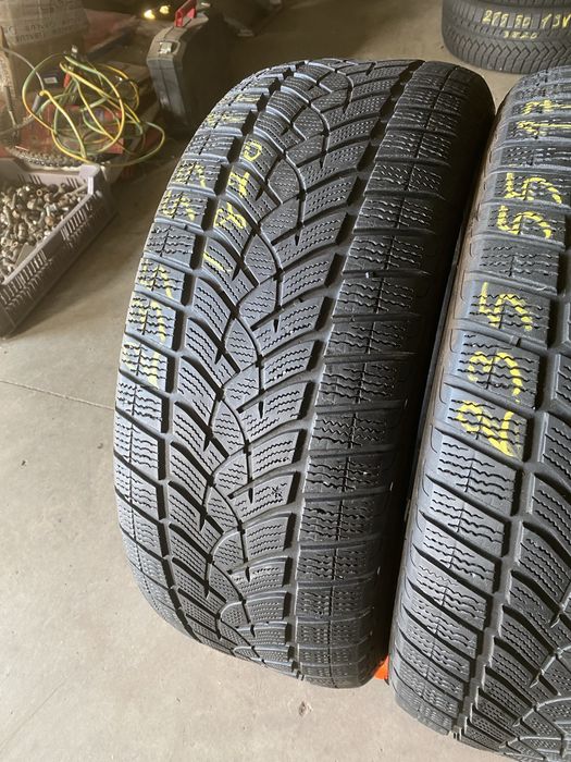 Anvelope iarna 235/55/17 Goodyear Ultra Grip Performance 235 55 17 R17