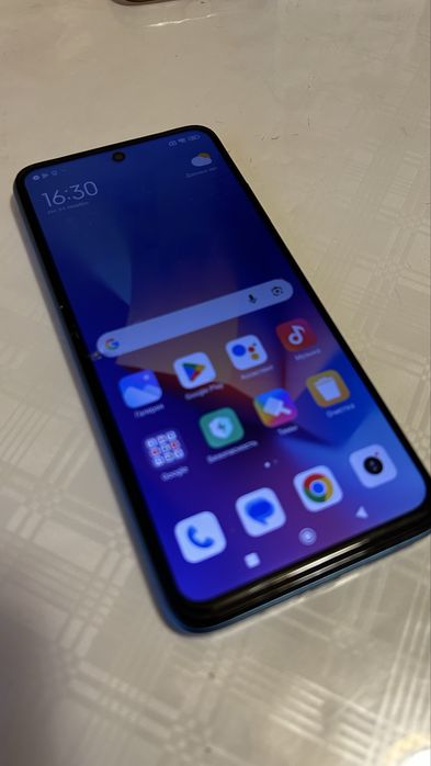 Телефон Redmi 10