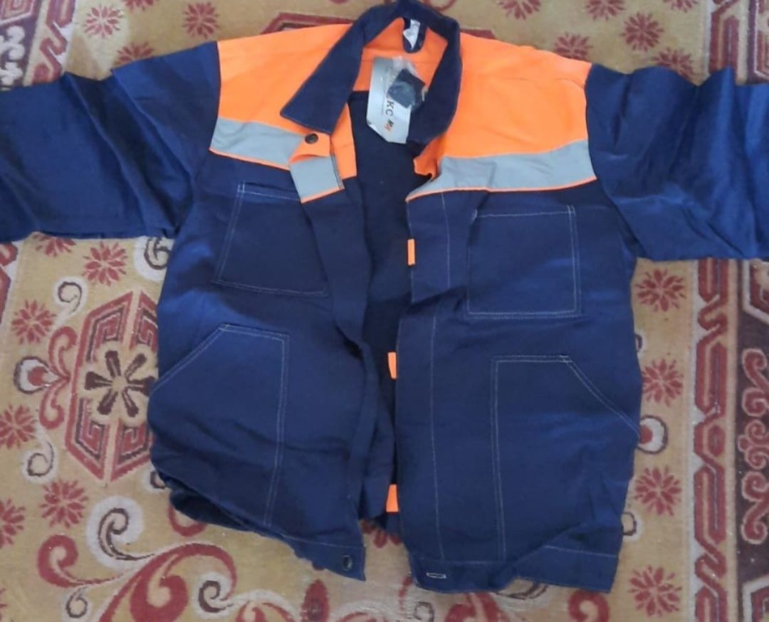 Продам спец.одежду