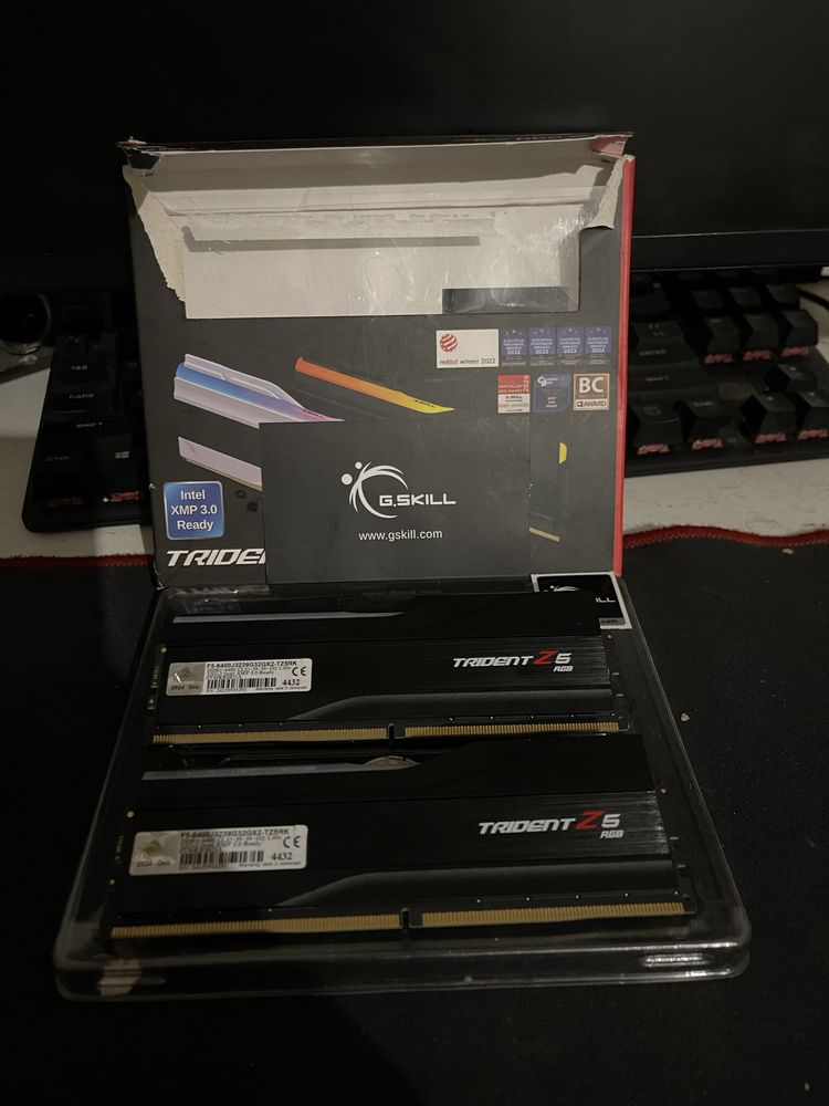 Оперативная память Озу G skill trident Z5 rgb ddr5 6400mhz SL32-39-39