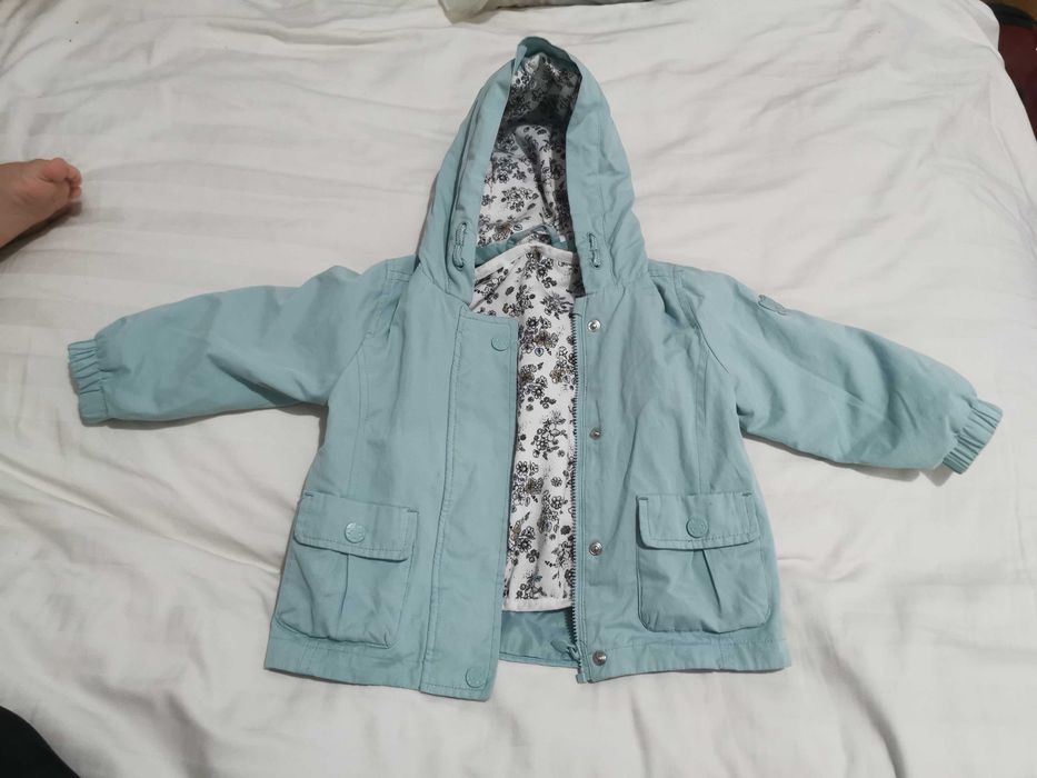 Vând hăinuțe mărimea 80