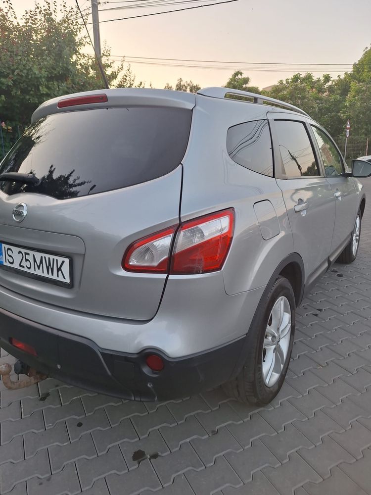 Nissan Qashqai+2, 2.0 Benzina, 4x4, 7 Locuri, Pano, Unic Proprietar