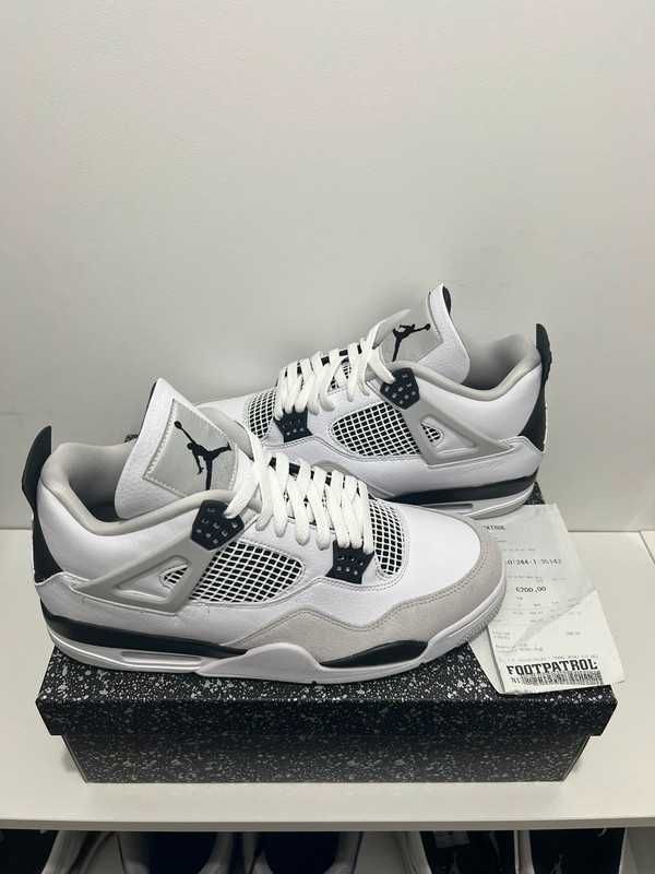 Jordan 4 Retro Military Black EU43