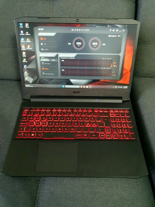 Acer Nitro,Ecran15 "144Mhz,Cpu i5,Ram 32gb,SSD-uri 1.5 Tera,Nvidia RTX