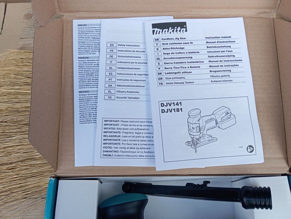 Зеги на Макита чисто нов