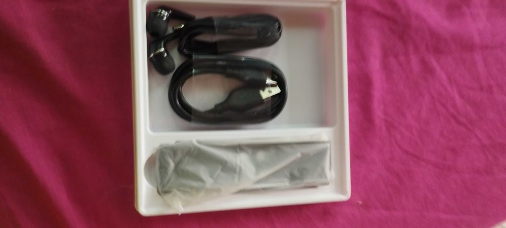 Înregistrator vocal digital Michen VO1 cu accesorii lui nou