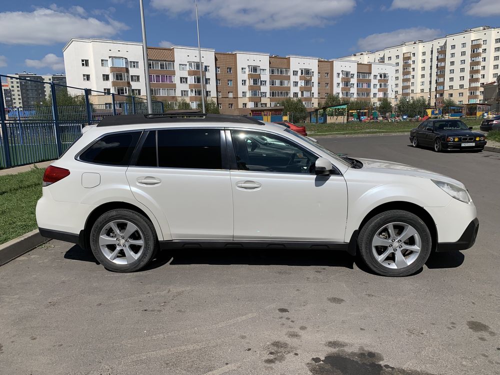 Продам Subaru Outback 2013